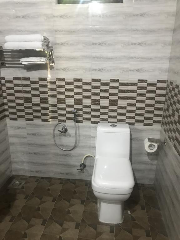 Munroe Heritage Inn Mundrothuruth Экстерьер фото